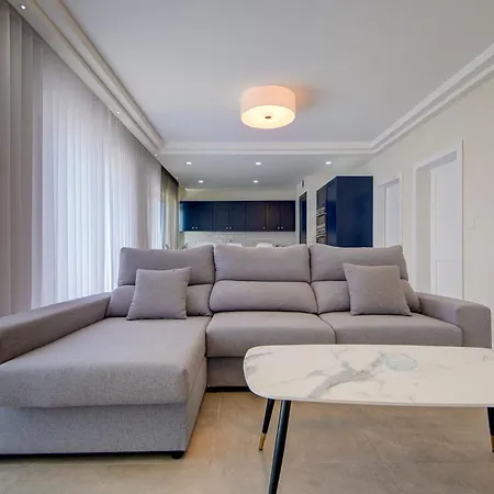 Modern 2br Penthouse With Terrace & Stunning Views By 360 Estates Διαμέρισμα *