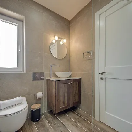 Apartament Modern 2br Penthouse With Terrace & Stunning Views By 360 Estates Nadur